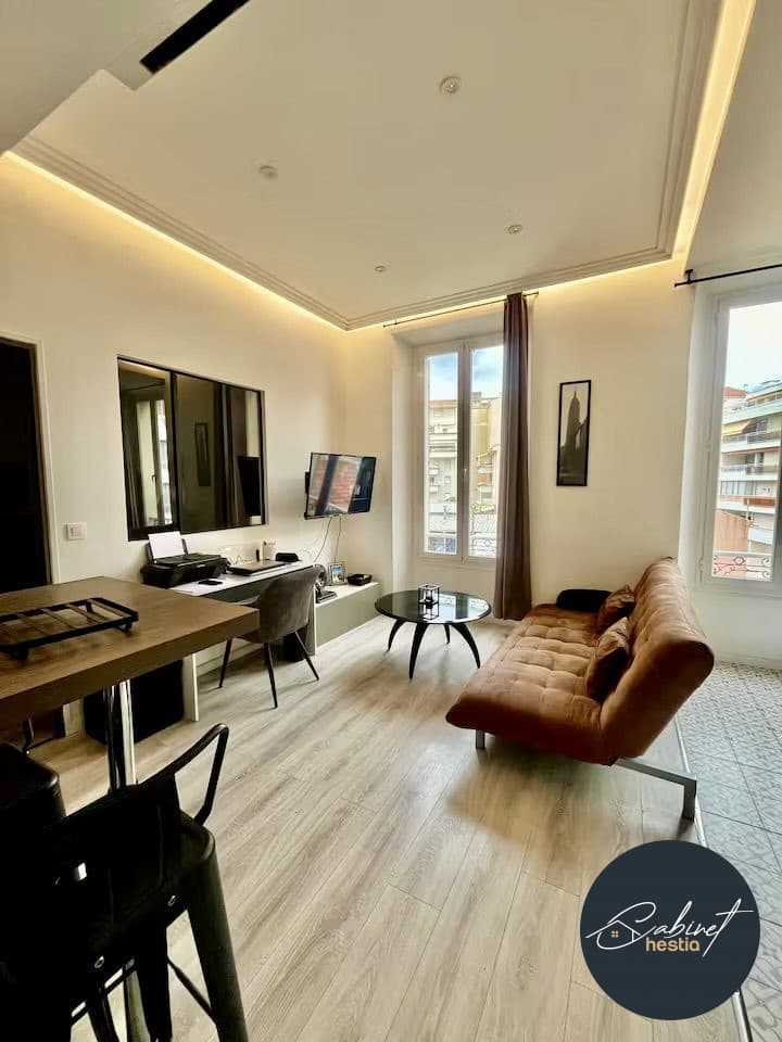 T2 Cannes Ouest - Miniature 2