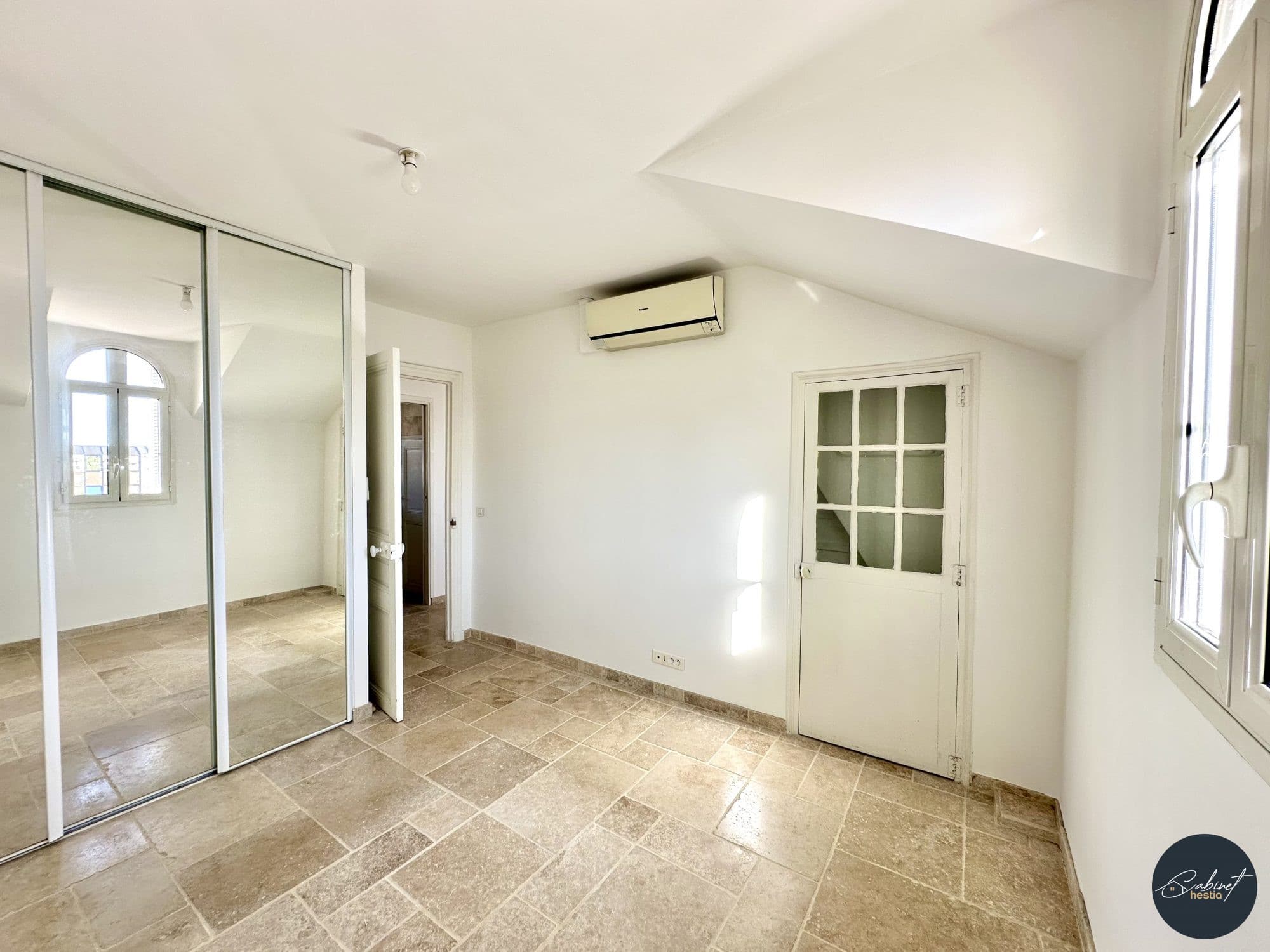 NICE / RUE CAFFARELLI /MUSICIENS / 2 PIÈCES / 43M2 - Miniature 11