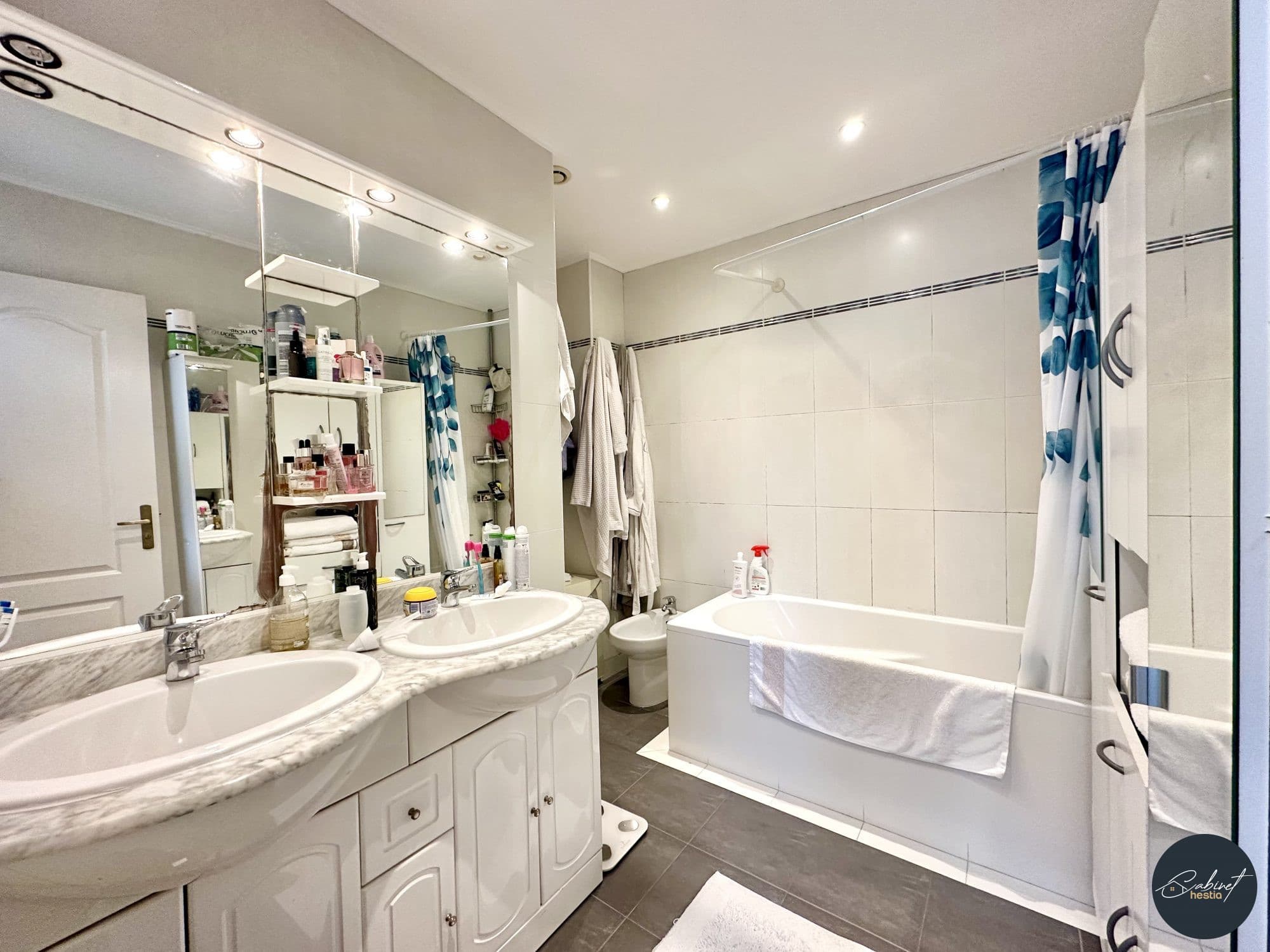 4P / BEAUSOLEIL/ AVENUE DE LA REPUBLIQUE / BALCON / VUE MER - Miniature 8