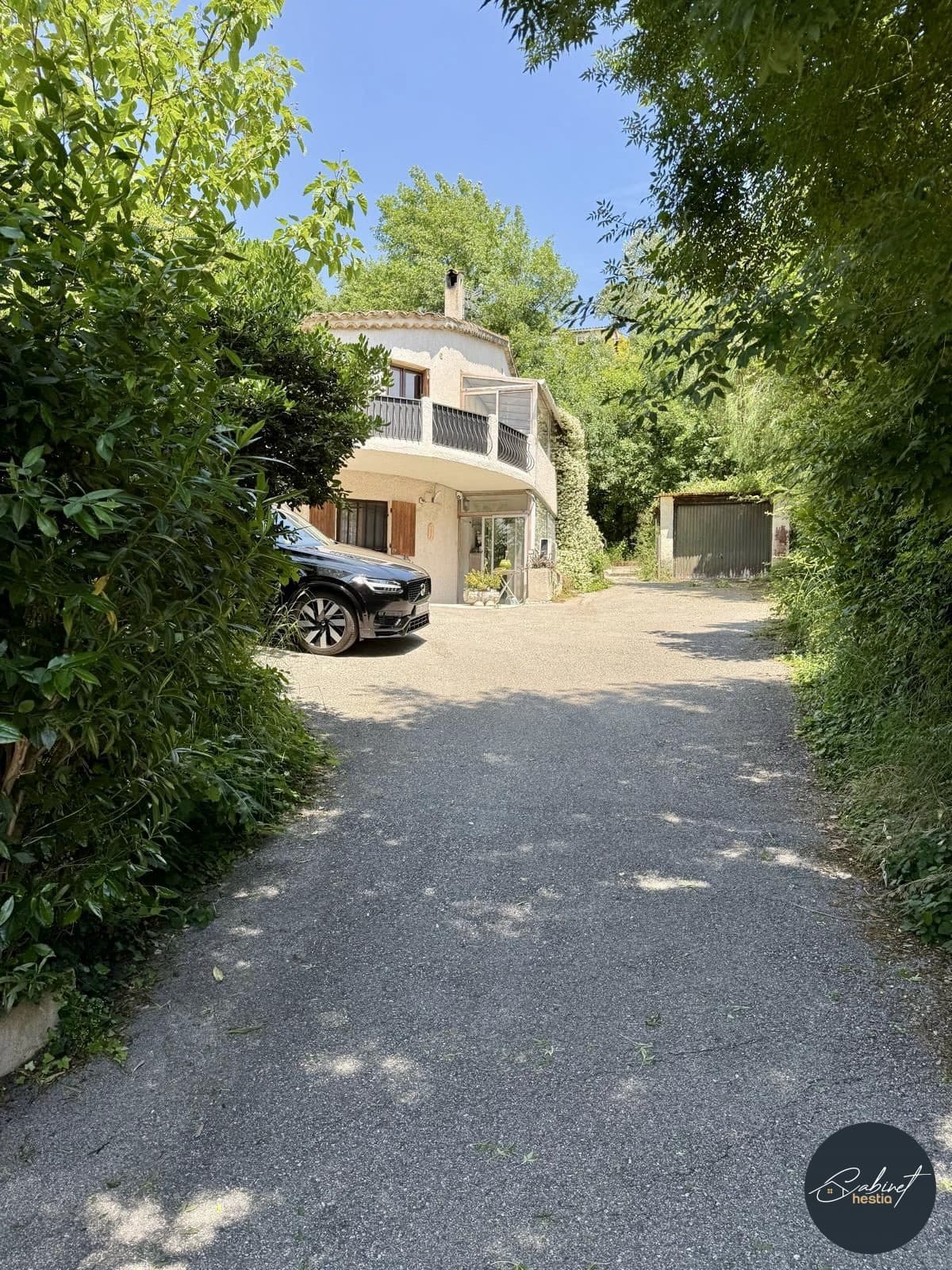 HAUT DE VILLA / DERNIER ETAGE / Saint-Paul-de-Vence / GARAGE / JARDINET / TERRASSE / VERANDAS / RARE : - Miniature 14